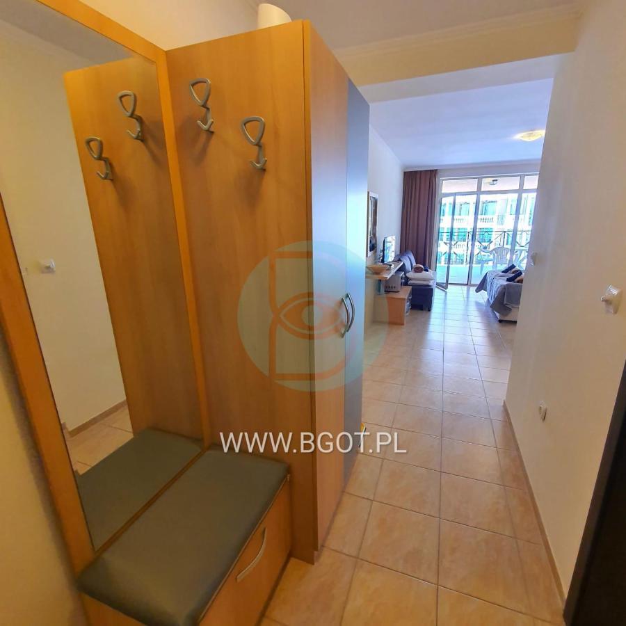 Andalucia Beach - Sea Viev Apartments Elenite Exterior photo